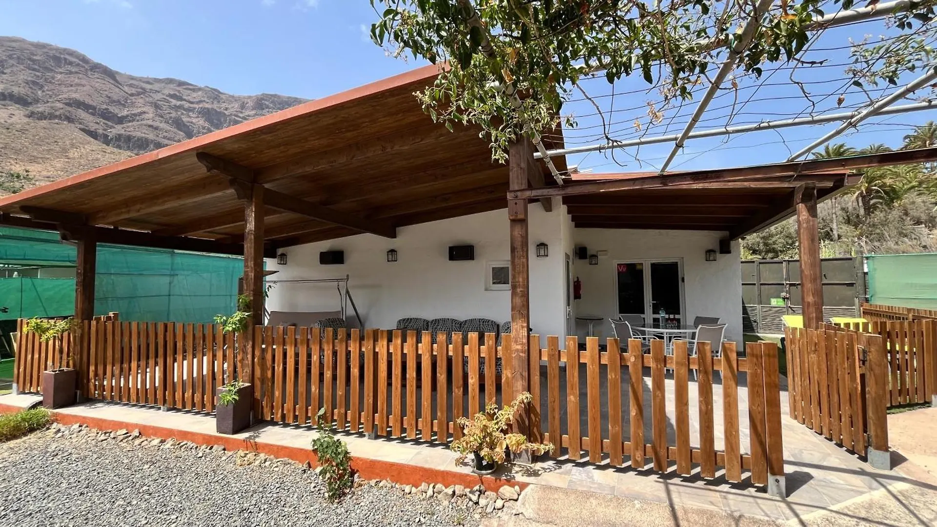Large Country House Near Maspalomas & Fataga Artedara Chalet